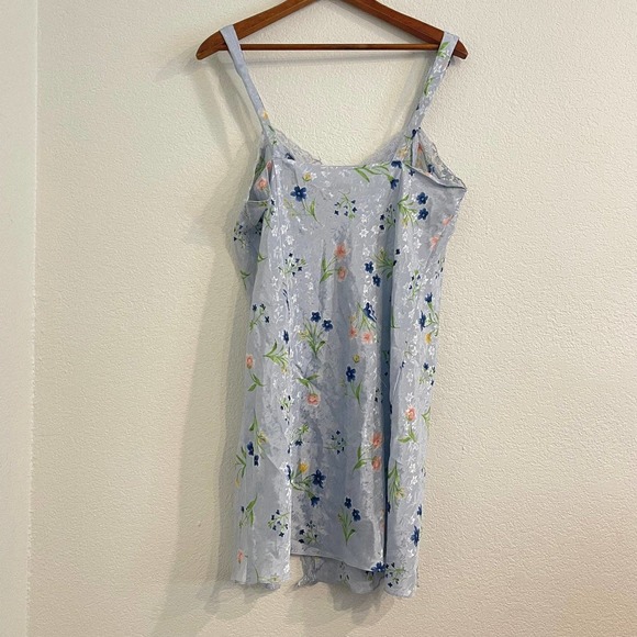 Lace & Floral Print Lingerie Nightgown Dress, Front Slits, Size Medium - Picture 2 of 7